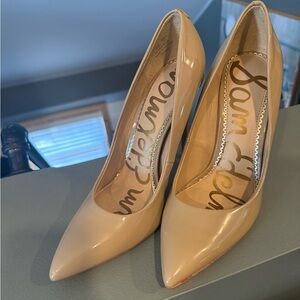 Sam Edelman Women's Cream Pumps